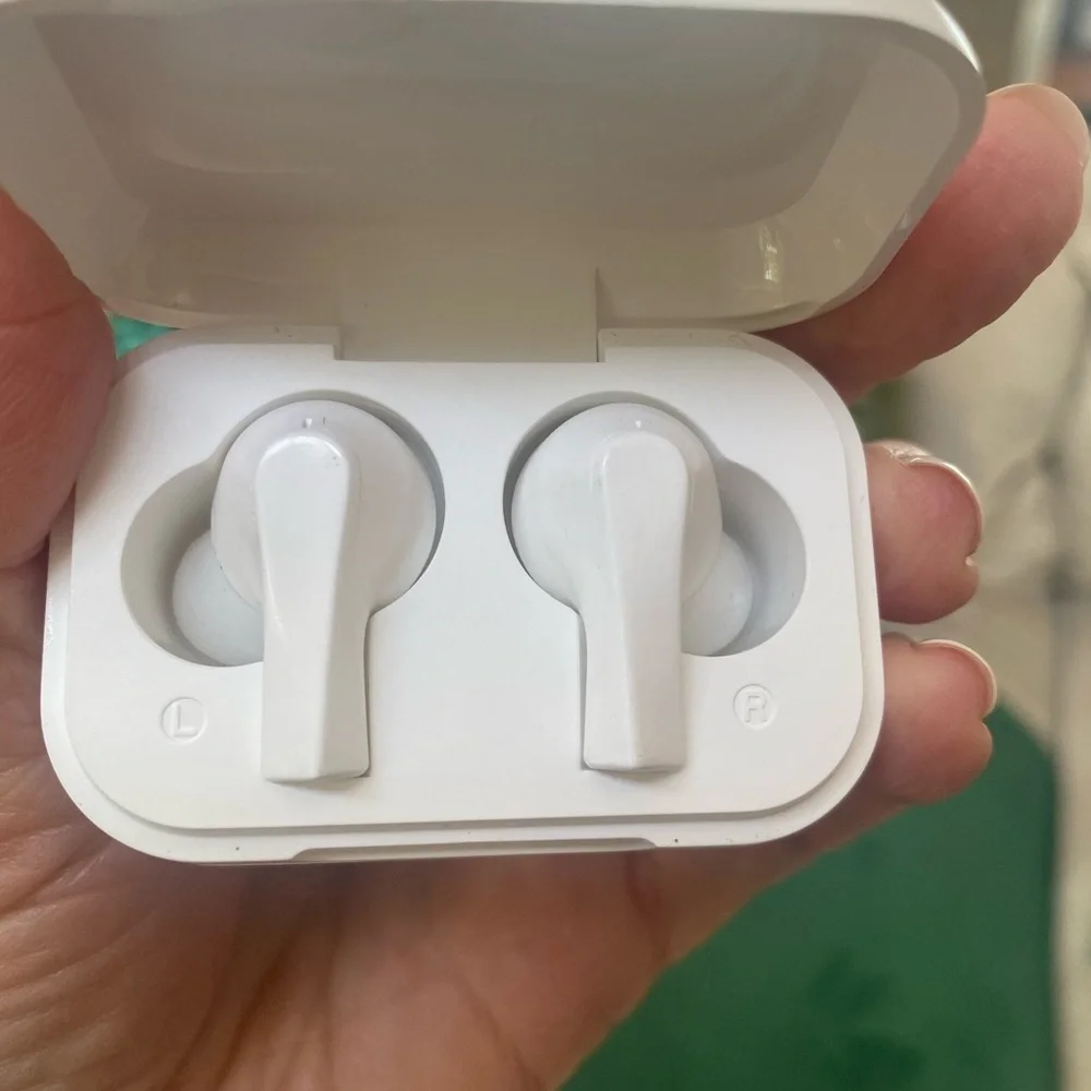 White Wireless Headset